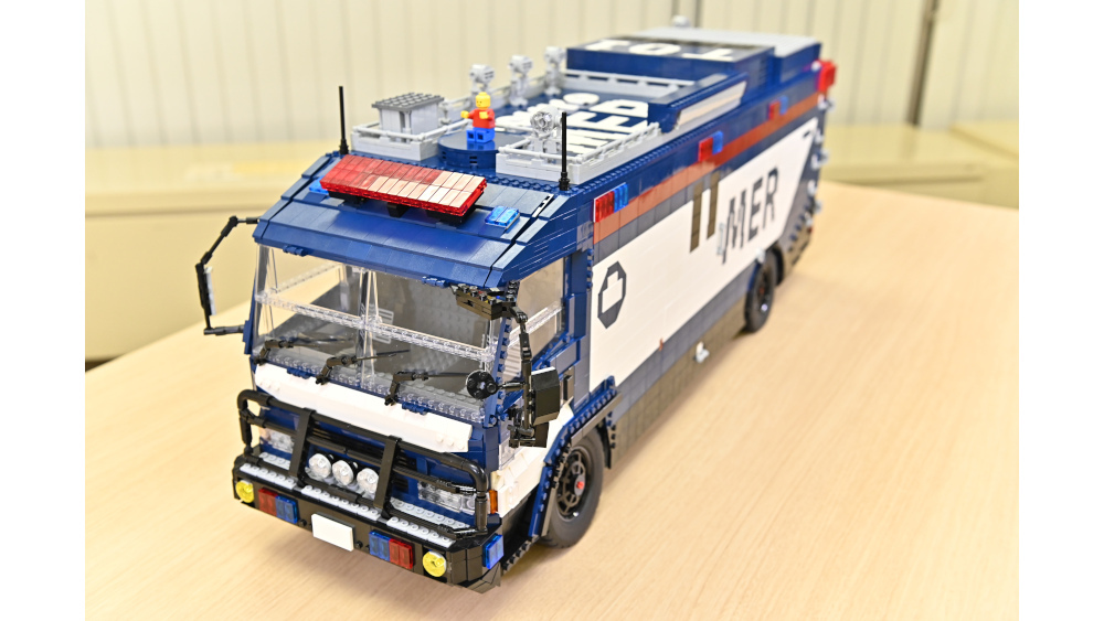 東大LEGO部の協力を得てLEGOでERカーを完全再現！『TOKYO MER～走る