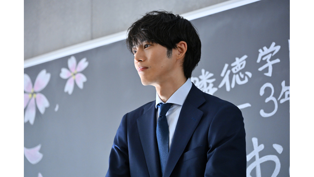 ドラマストア / 午前０時の太陽 帯付 松坂桃李と重ねた“放課後の作戦会議”が生んだ学園ドラマの新境地――宮崎