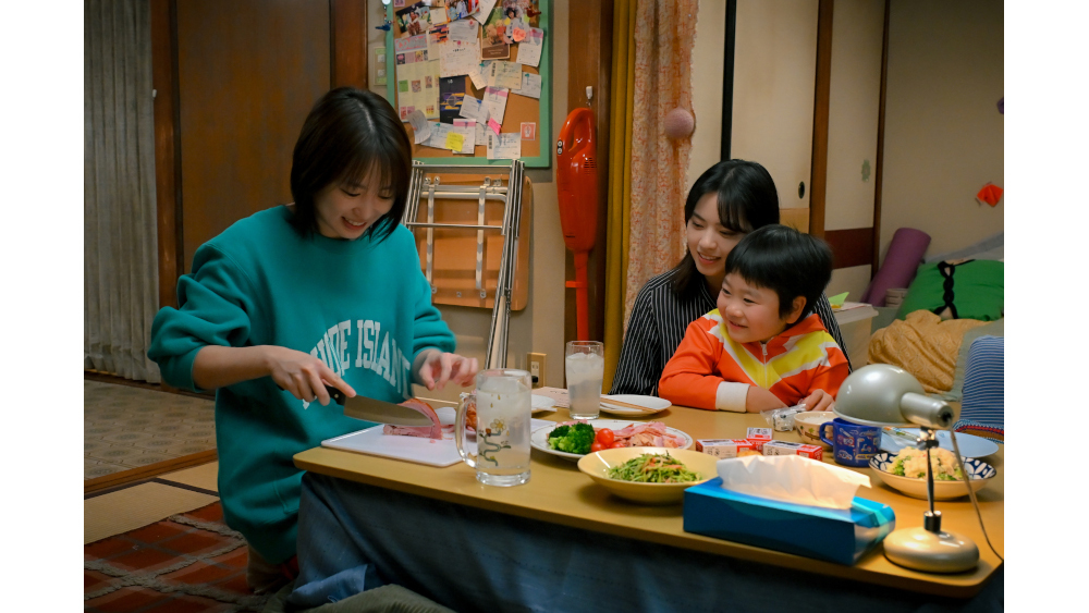 火曜ドラマ『未来のムスコ』志田未来演じる主人公の部屋に込めた、生活