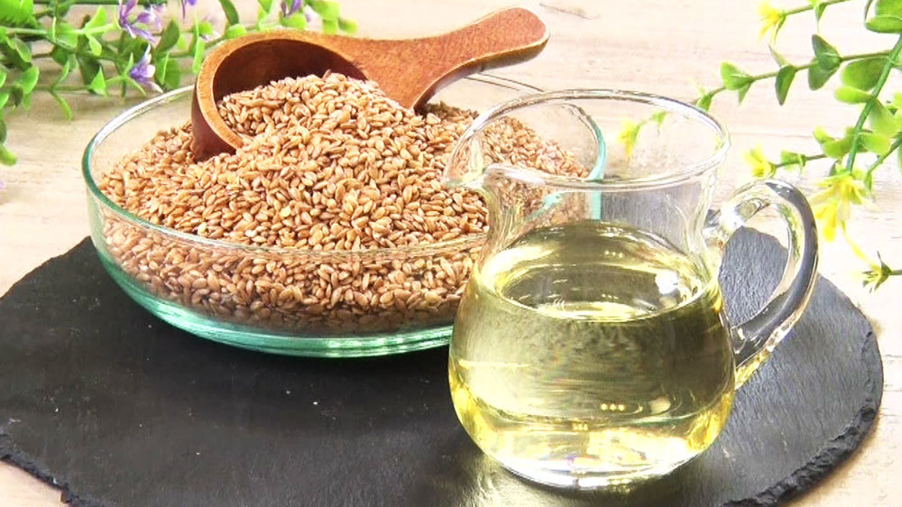 話題のアマニ油 ある成分がオリーブオイルの95倍 スプーン1杯の健康法とは この差って何ですか Tbsテレビ