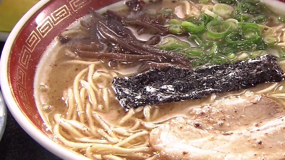 焦がしニンニク 濃厚豚骨 名店で味わう極上熊本ラーメン バナナマンのせっかくグルメ ニュース テレビドガッチ