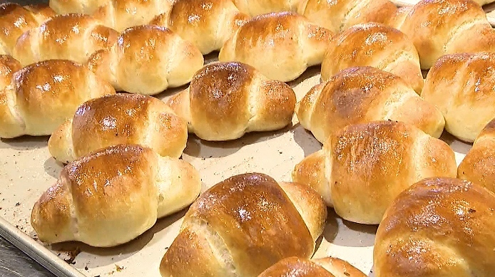 白トリュフ 塩パン 1日1500個売れる トリュフ香る贅沢パン 王様のブランチ ニュース テレビドガッチ