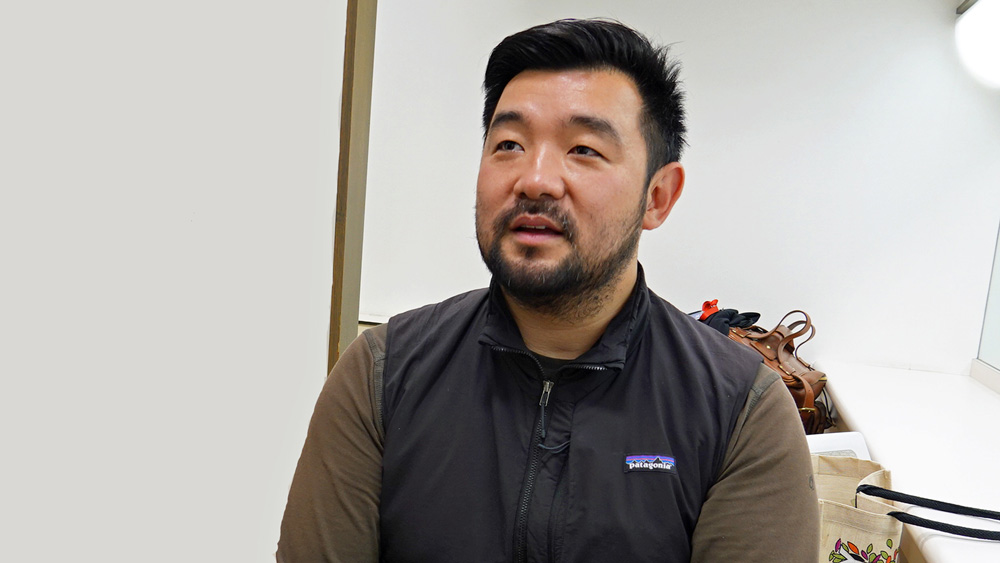 TBSクレイジー中東特派員・須賀川拓