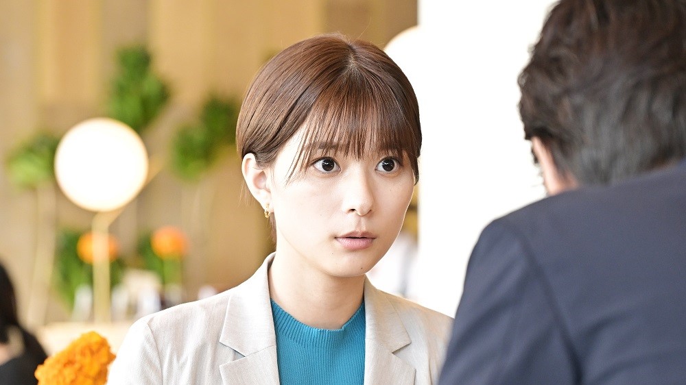 芳根京子、タメ口が快感に!?『オールドルーキー』インタビュー｜TBSテレビ