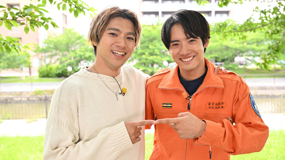 Paraviオリジナル「ペンディングトレイン~終電後トーク~」山田裕貴、赤楚衛二